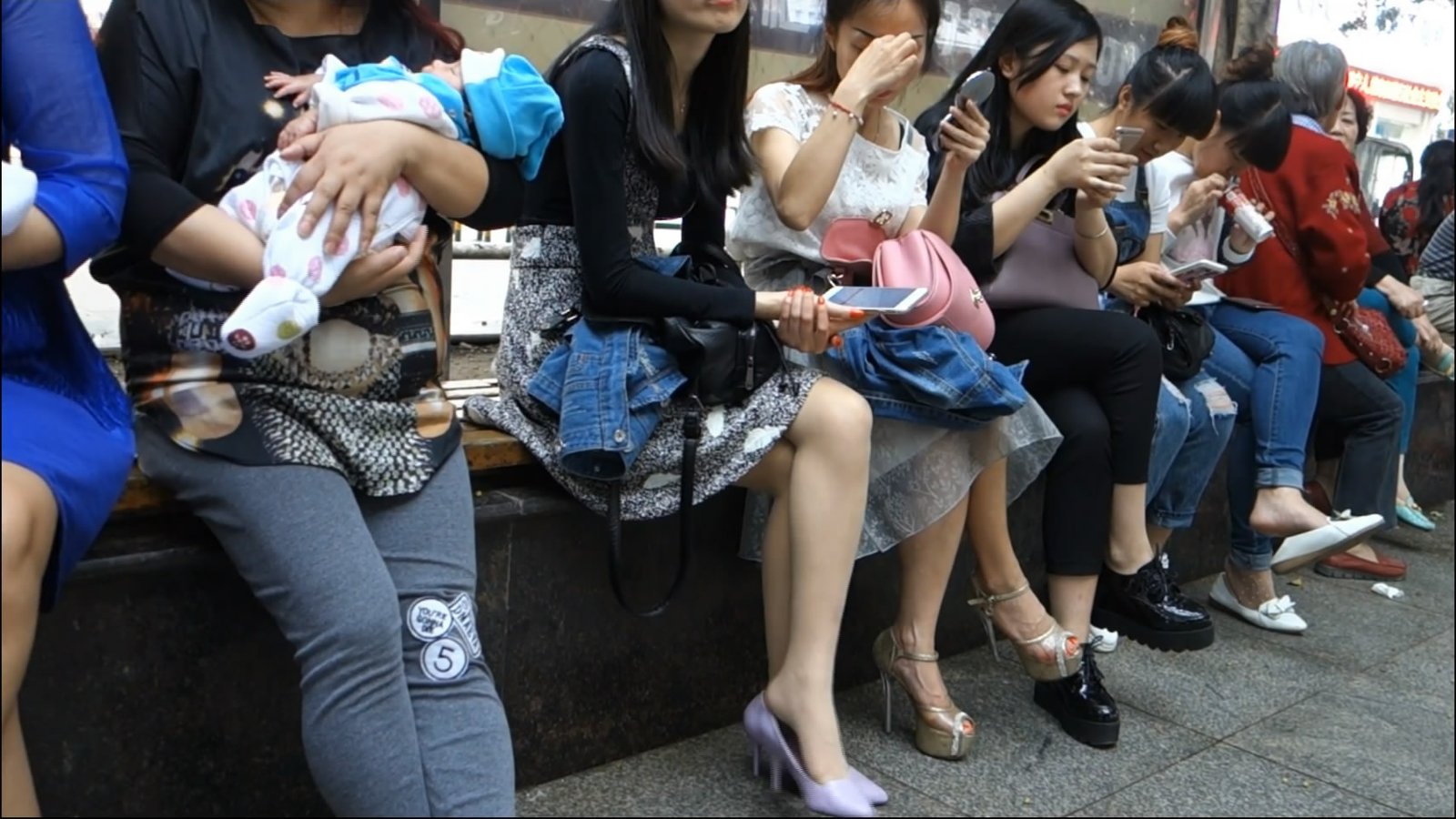 streetsnapdangl[00 02 02][20181129 222902 0]